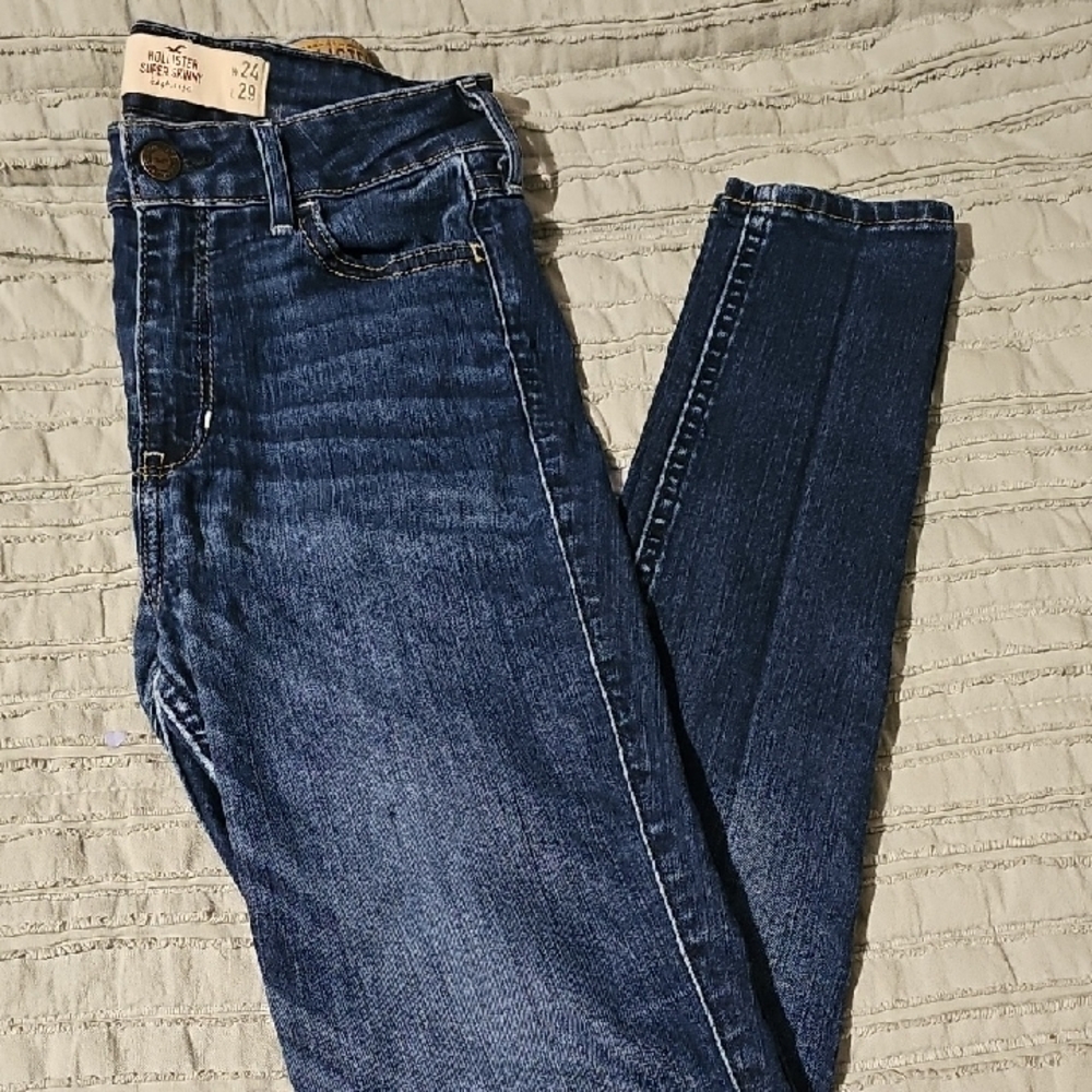 Hollister High Rise Super Skinny Blue Jeans